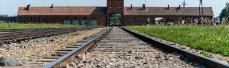 KRYNKI-AUSCHWITZ-HAILFINGEN - DIE MEMOIREN VON ALEX SOFER/ABRAHAM SOYFER